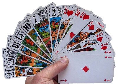 thumb-le-jeu-de-tarot---presentation-et-regles-du-jeu-2501.gif