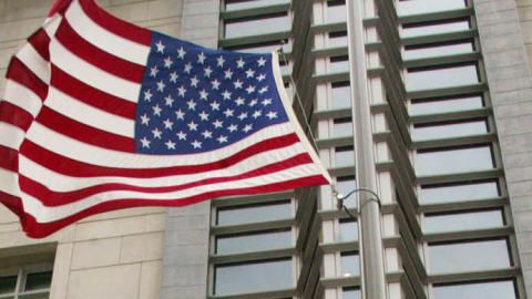 http://a10.idata.over-blog.com/509x284/3/15/38/72/NOUVEAUX-PICS/ambassade-usa.jpg